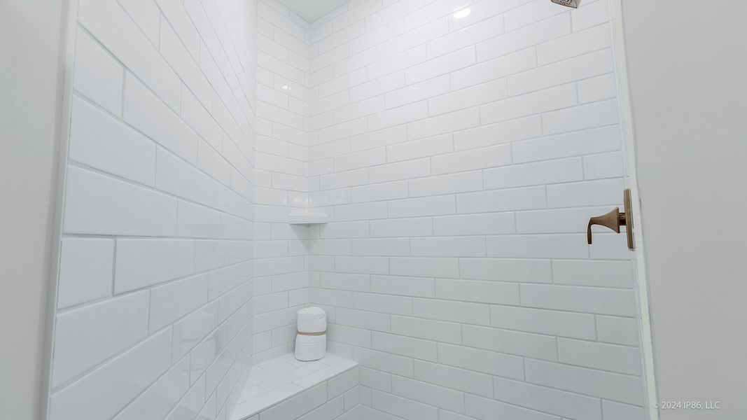 Atlanta_Redbud Lane_Portico_Bathroom 2_LowRes_100dpi_Web_Cool.jpg