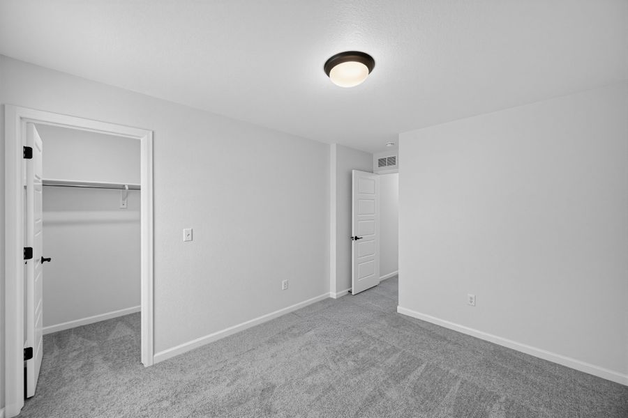 Spacious, unfurnished interior of a new home in Farmlore, Brighton (Image 23).