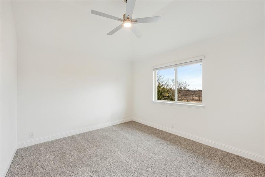 Spacious, unfurnished interior of a new home in Ridgepoint, Midlothian (Image 22).