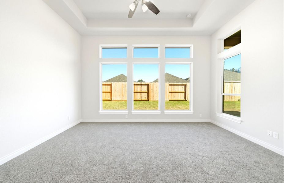 Spacious, unfurnished interior of a new home in The Highlands 55′, Porter (Image 23).