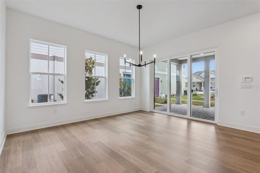 Spacious, unfurnished interior of a new home in Laureate Park (Craft Homes), Orlando (Image 34).