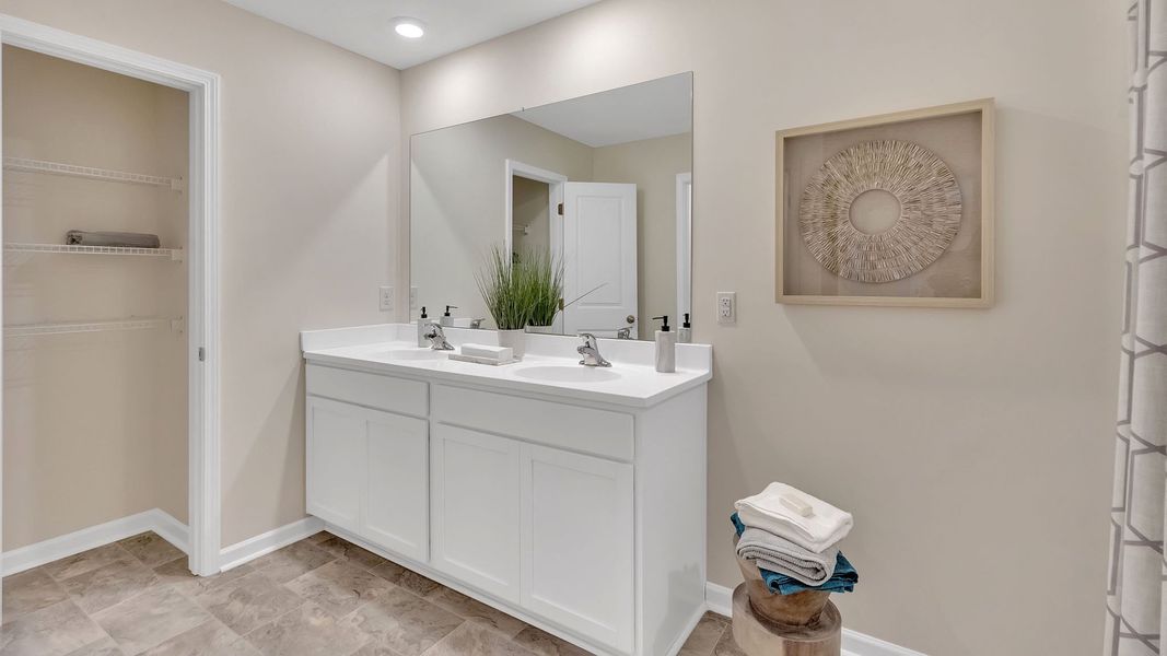 Furnished interior view inside a new home in Fieldcrest Acres, Blountville (Image 23).