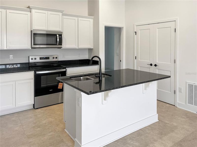 Furnished interior view inside a new home in Arbor Park, Leesburg (Image 4).