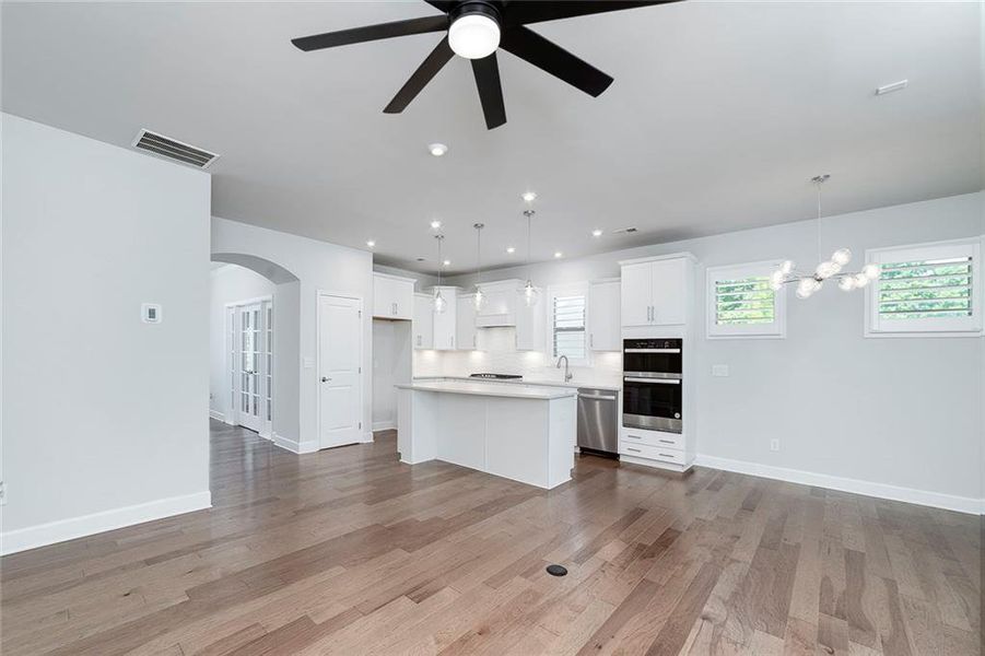Furnished interior view inside a new home in Wimberly, Powder Springs (Image 10).