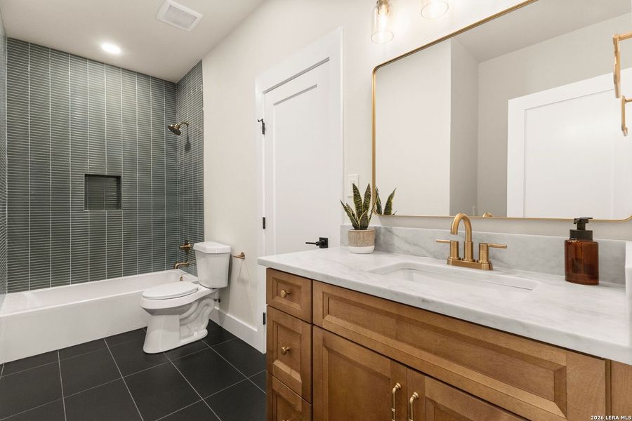 Furnished interior view inside a new home in , New Braunfels (Image 11).