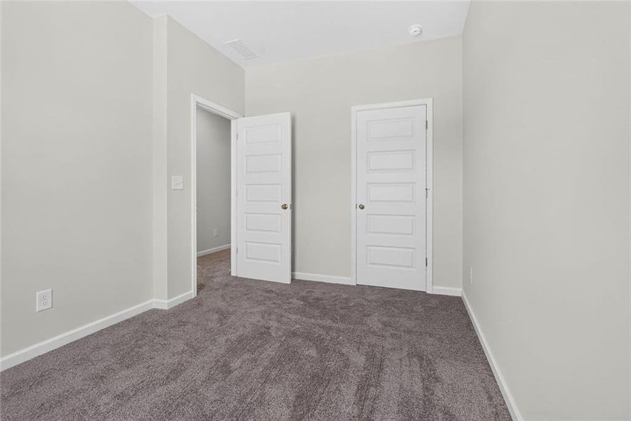 Spacious, unfurnished interior of a new home in Fairington, Cartersville (Image 34).