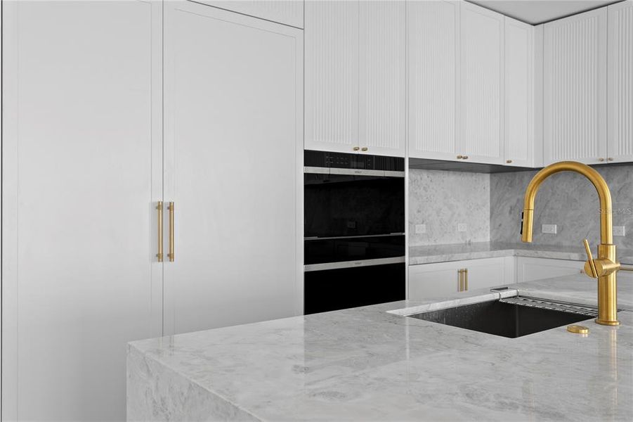 Image 40 of a home in .