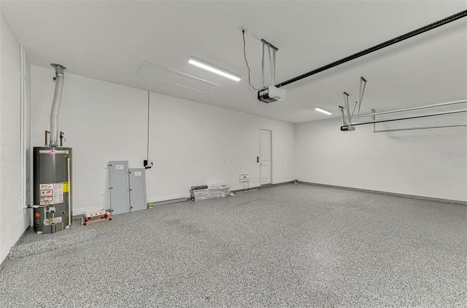 Image 77 of a home in .