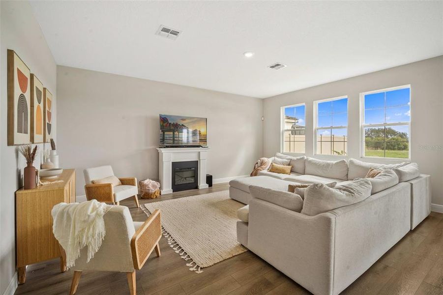 Furnished interior view inside a new home in Mirada, San Antonio (Image 10).