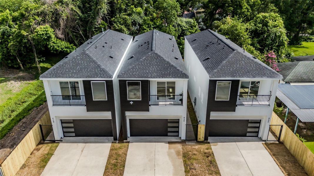 Front exterior of a new home in , Houston, TX, highlighting curb appeal (Image 1). Front exterior of a new home in , Houston, TX, highlighting curb appeal (Image 1).