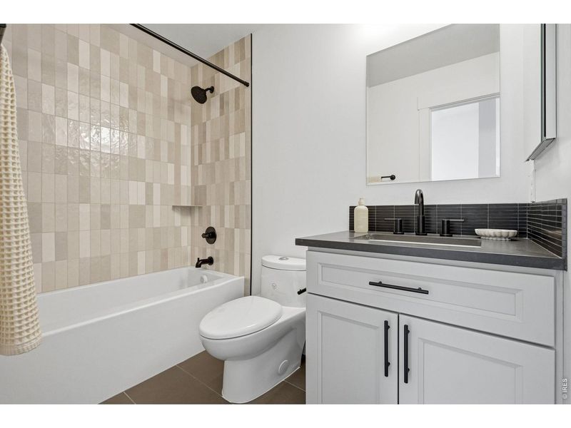 Furnished interior view inside a new home in , Golden (Image 34).