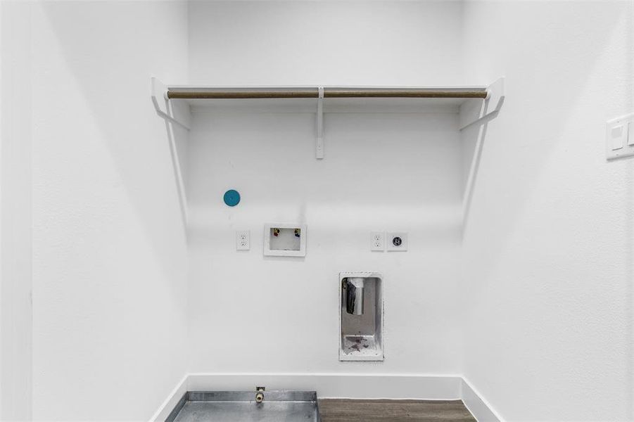 Secondary bedrooms provide comfortable spaces for family or guests, while additional bathrooms are thoughtfully designed with modern fixtures and stylish finishes. Secondary bedrooms provide comfortable spaces for family or guests, while additional bathrooms are thoughtfully designed with modern fixtures and stylish finishes.