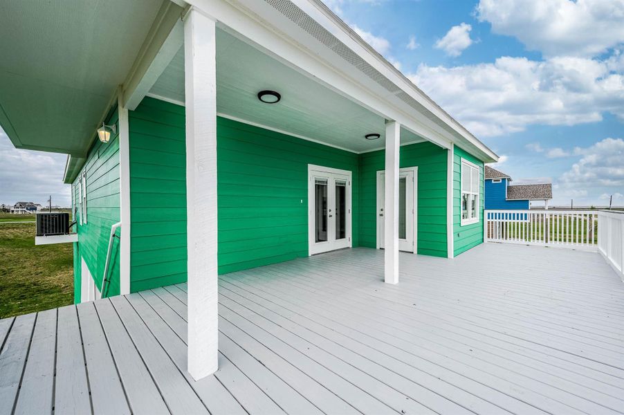 Exterior details and patio area of a home in , Galveston (Image 4). Exterior details and patio area of a home in , Galveston (Image 4).