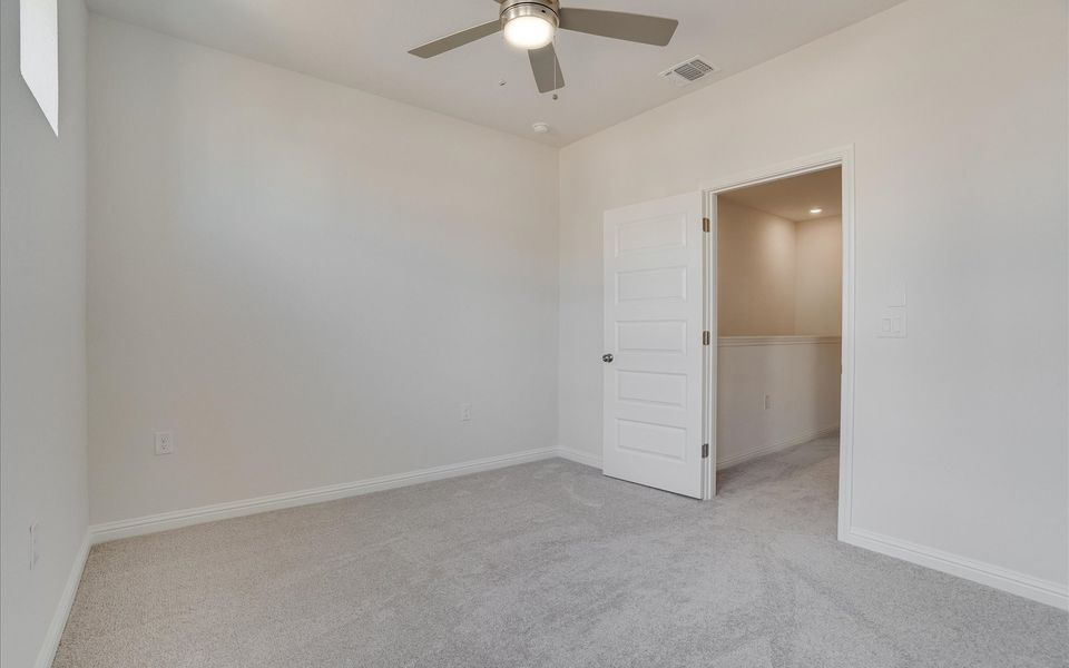 Spacious, unfurnished interior of a new home in Easton Park, Austin (Image 14).