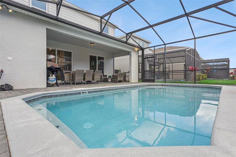 Exterior details and patio area of a home in Windsor Cay Resort, Clermont (Image 3).
