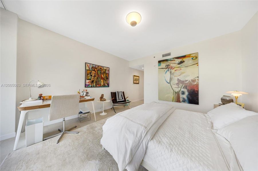 Furnished interior view inside a new home in Onda, Bay Harbor Islands (Image 9).