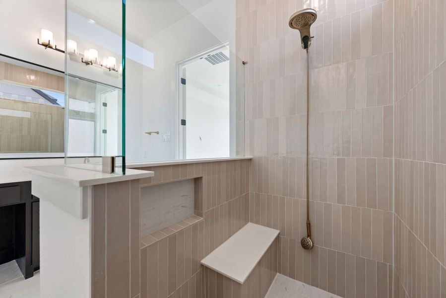 Close-up of interior finishes inside a home in NorthGlen, Haslet (Image 21).