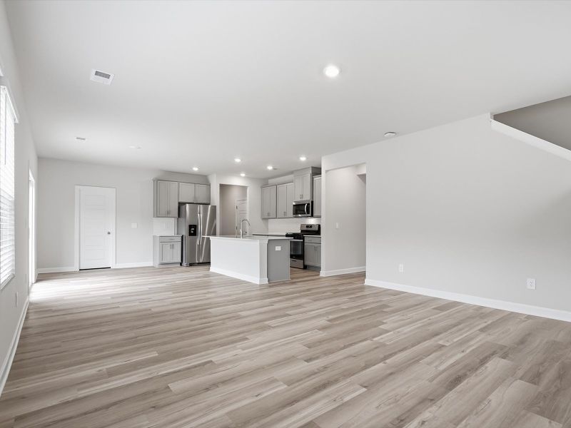 Spacious, unfurnished interior of a new home in Collier Ridge, Moore (Image 11). Spacious, unfurnished interior of a new home in Collier Ridge, Moore (Image 11).