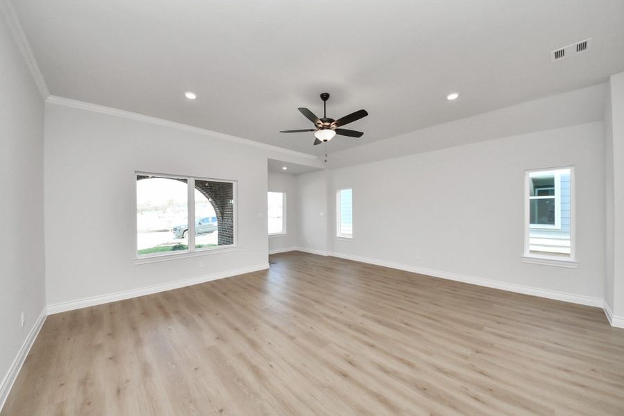 Spacious, unfurnished interior of a new home in Lexington Heights, Willis (Image 33). Spacious, unfurnished interior of a new home in Lexington Heights, Willis (Image 33).