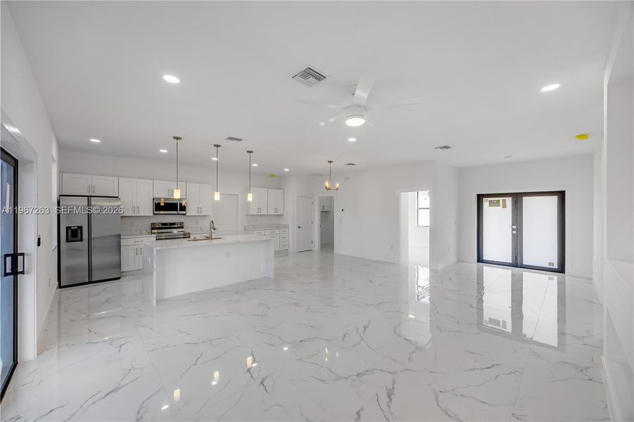 Spacious, unfurnished interior of a new home in , Lehigh Acres (Image 23). Spacious, unfurnished interior of a new home in , Lehigh Acres (Image 23).