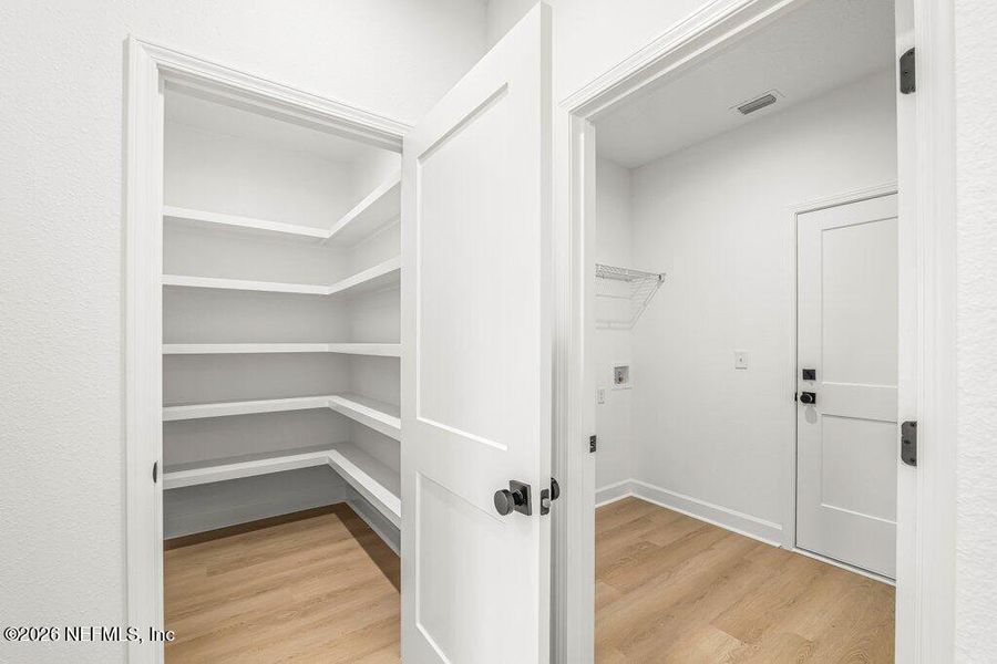 Spacious, unfurnished interior of a new home in , Keystone Heights (Image 20).