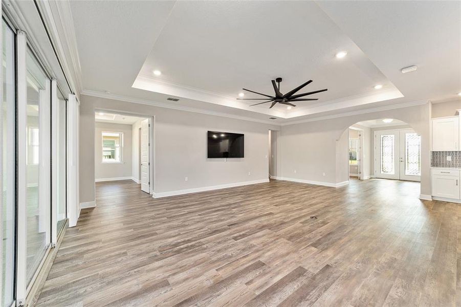 Spacious, unfurnished interior of a new home in , Ocala (Image 19).