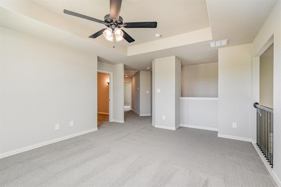 Spacious, unfurnished interior of a new home in Sagebrush Addition, Midlothian (Image 20).
