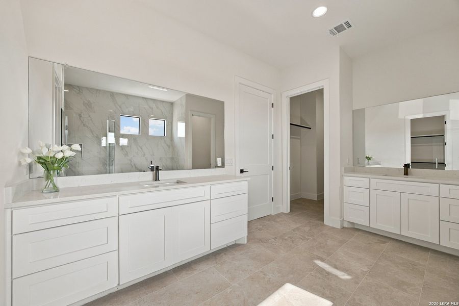 Furnished interior view inside a new home in , Floresville (Image 7).