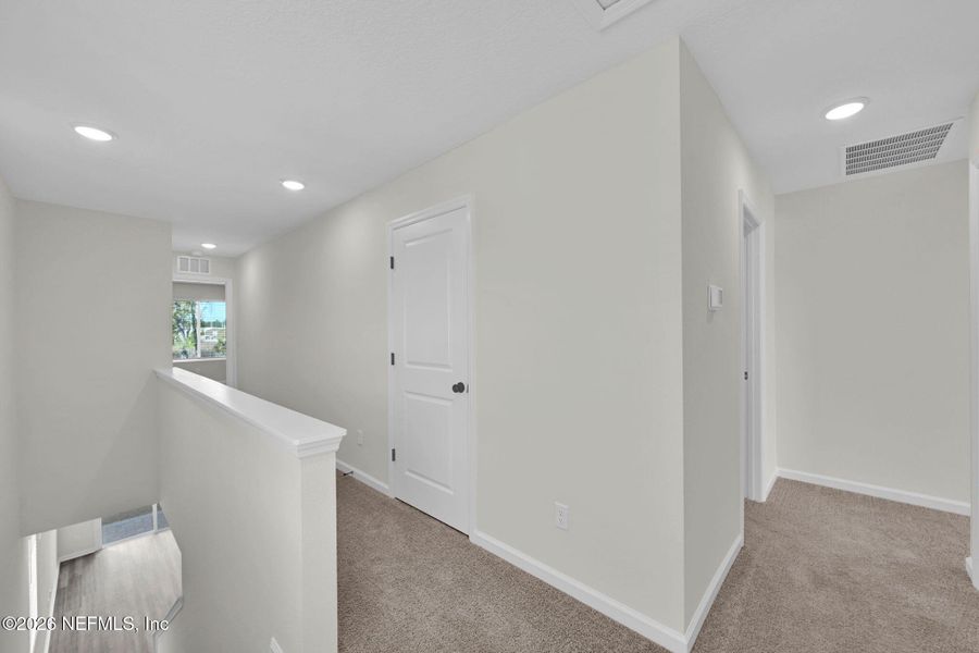 Spacious, unfurnished interior of a new home in Baxley Villas, Middleburg (Image 16).