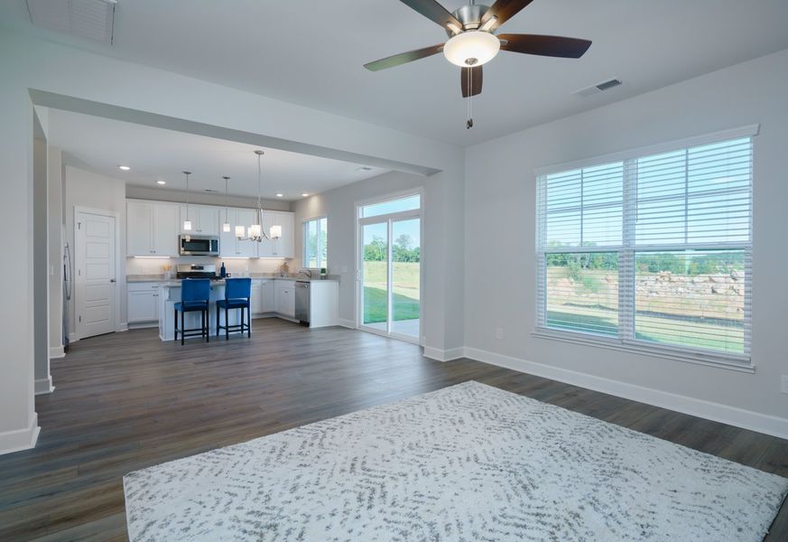 Representative unfurnished interior of a home built from the The Kennedy by Cothran Homes in Holly Ridge, Greenville (Image 21).