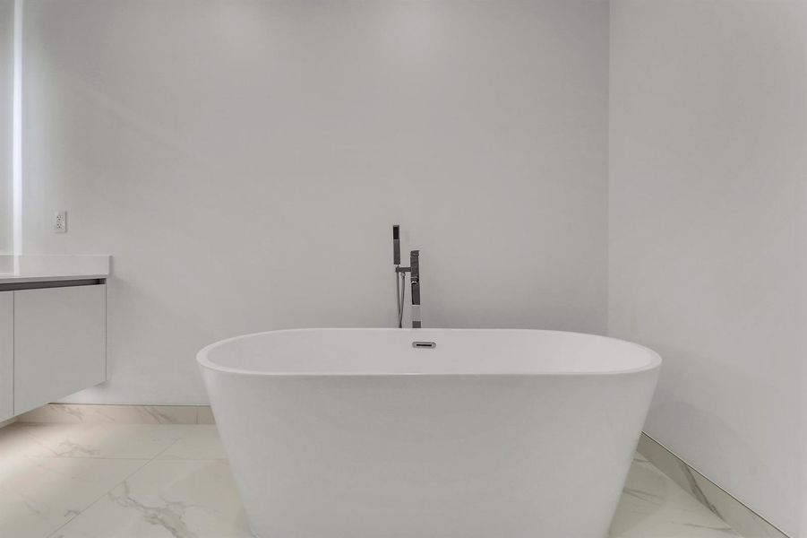 Primary Bath Soaking Tub I Primary Bath Soaking Tub I