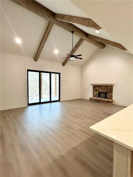 Spacious, unfurnished interior of a new home in , Waleska (Image 12).