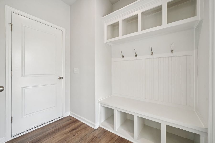 Spacious, unfurnished interior of a new home in Madison at Buice Lake, Acworth (Image 148).