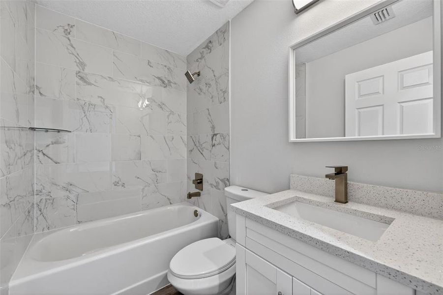 Furnished interior view inside a new home in , Dunnellon (Image 9).