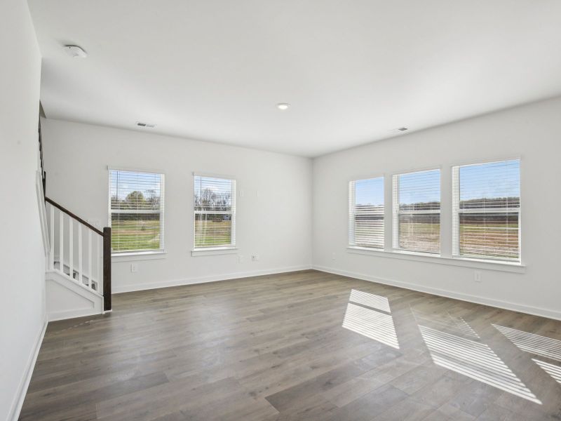 Spacious, unfurnished interior of a new home in Carlton Landing, Rockvale (Image 11).