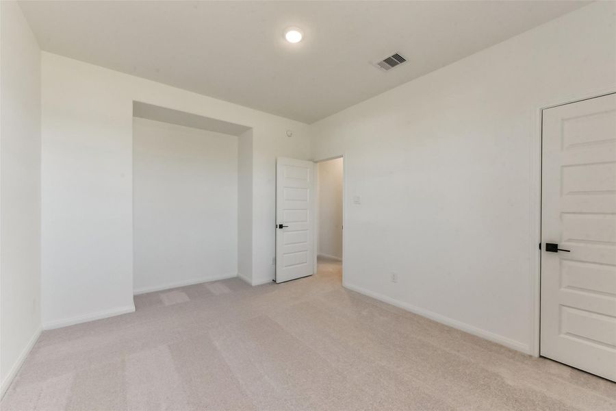 Spacious, unfurnished interior of a new home in Colony at Pinehurst, Pinehurst (Image 36). Spacious, unfurnished interior of a new home in Colony at Pinehurst, Pinehurst (Image 36).