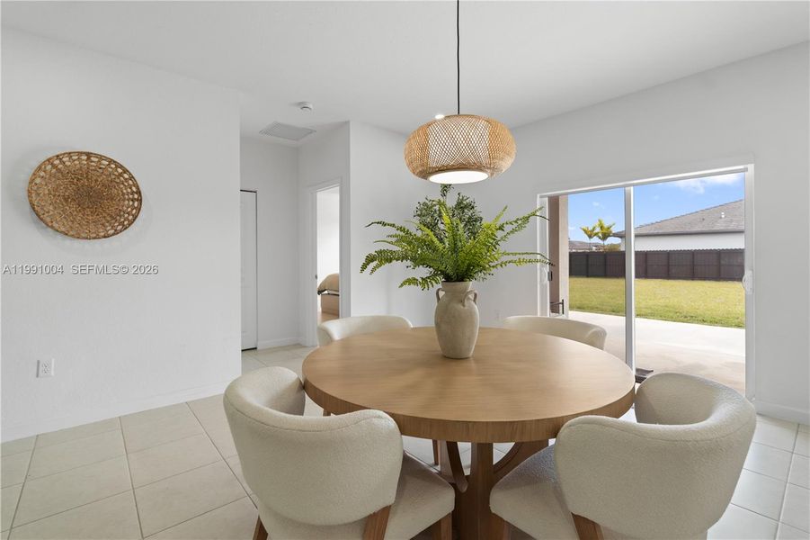 Furnished interior view inside a new home in , Homestead (Image 29).