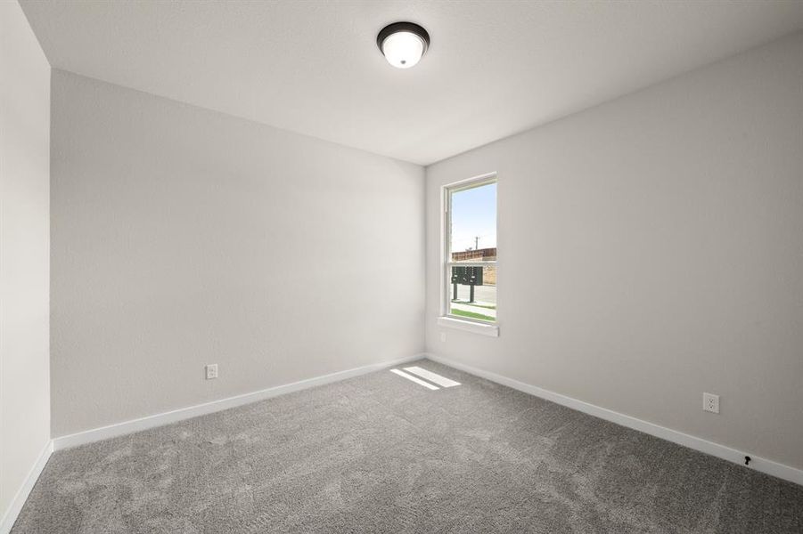 10_6900 Deadwood- Bedroom-2