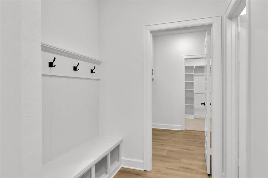 Spacious, unfurnished interior of a new home in , Flint (Image 26).