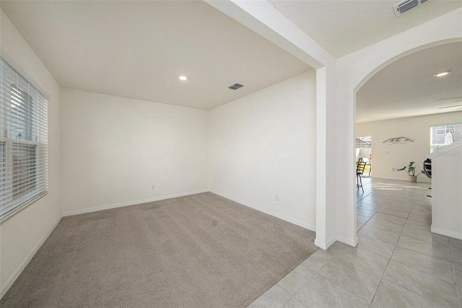 Spacious, unfurnished interior of a new home in , Wesley Chapel (Image 25).