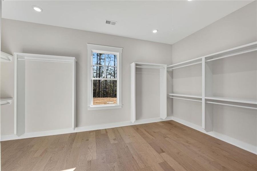 Spacious, unfurnished interior of a new home in , Hiram (Image 24).