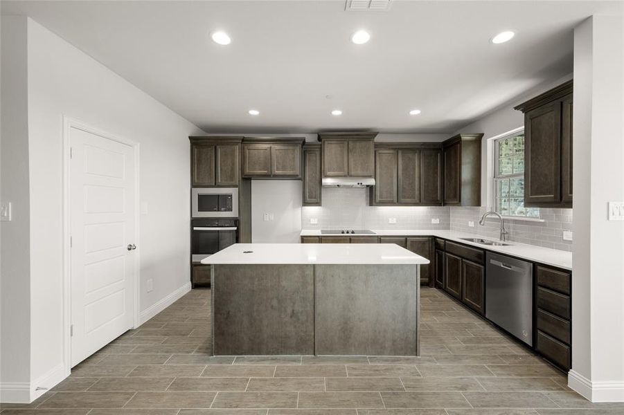 660 Sandiford- Kitchen-1 660 Sandiford- Kitchen-1