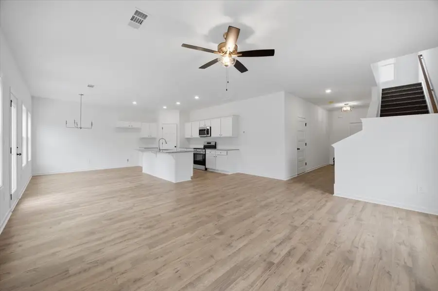 Spacious, unfurnished interior of a new home in Creekside Manor, Thomaston (Image 11). Spacious, unfurnished interior of a new home in Creekside Manor, Thomaston (Image 11).