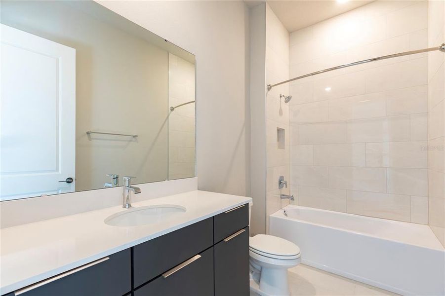 Furnished interior view inside a new home in , Kissimmee (Image 6).