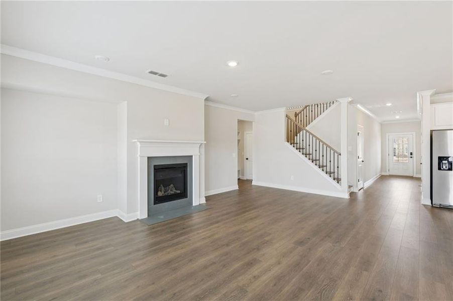 Spacious, unfurnished interior of a new home in River Pointe, Monroe (Image 24).