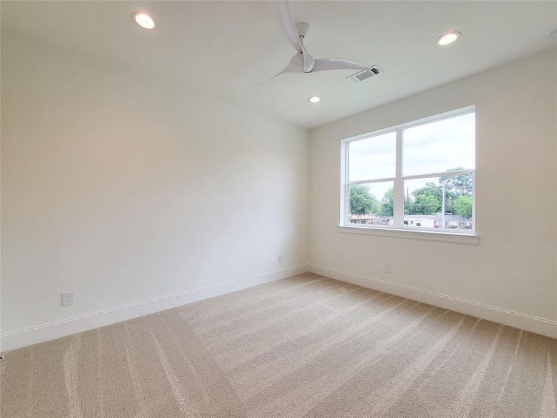 Photos of Builder’s Previously Completed Homes