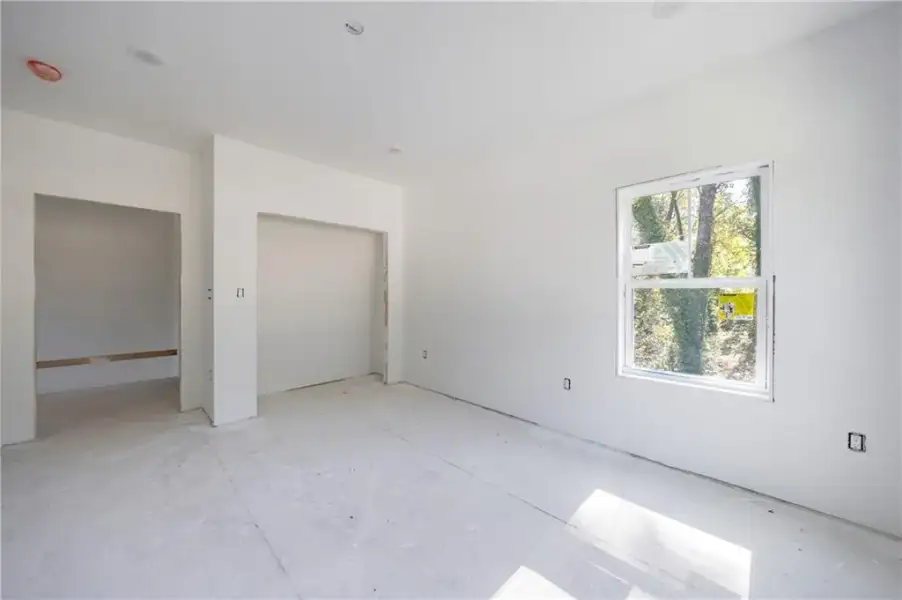 Image 48 of a home in .