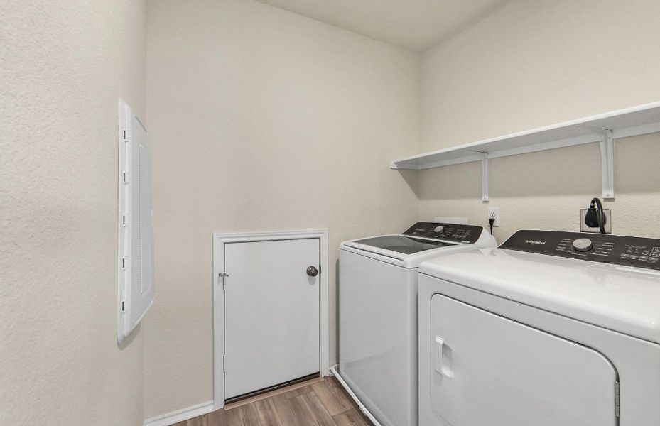 Furnished interior view inside a new home in Sonterra, Jarrell (Image 7).