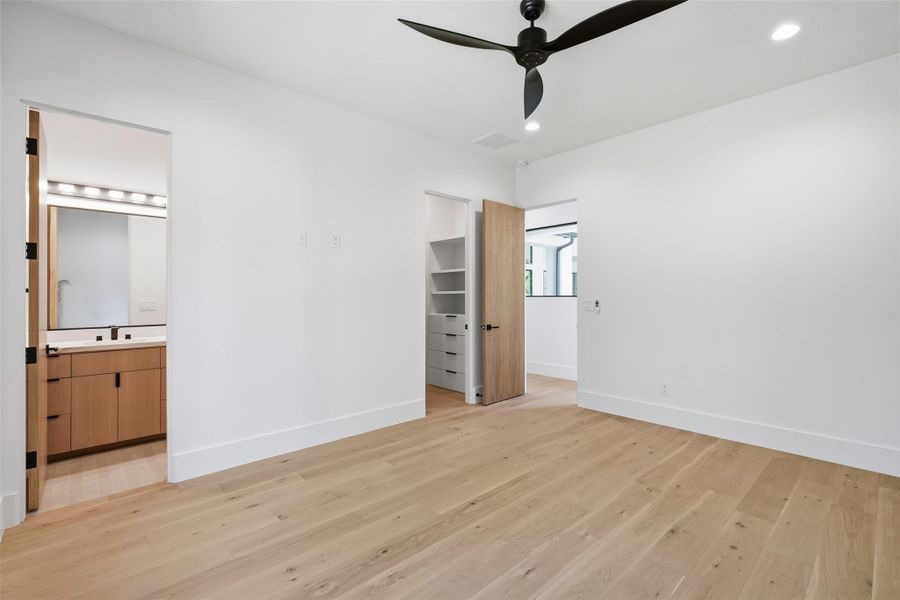 Spacious, unfurnished interior of a new home in , Montgomery (Image 23).