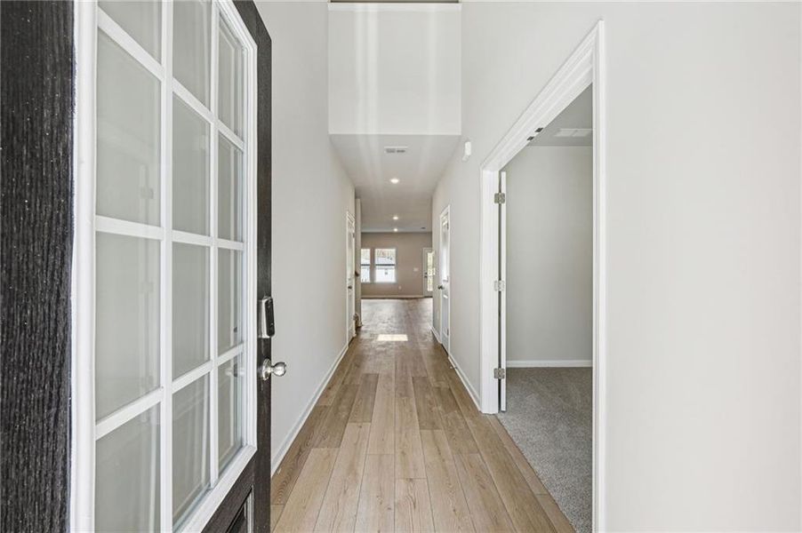 Spacious, unfurnished interior of a new home in The Oaks at Dawson, Dawsonville (Image 31).